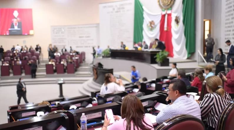 Congreso de Veracruz avala reforma sobre nacionalidad exclusiva para cargos ejecutivos