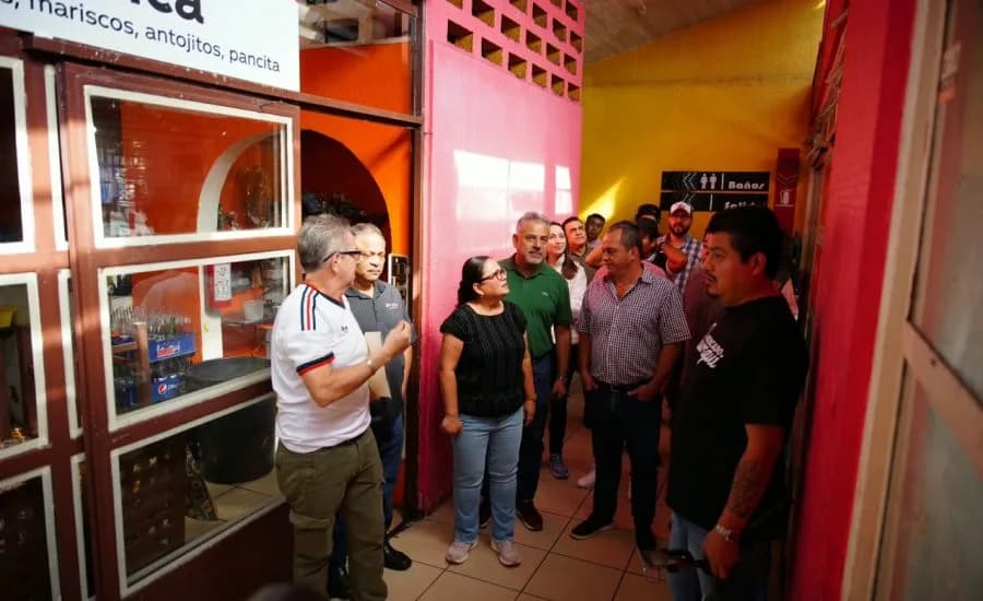 Xalapa revisa condiciones de los mercados Jáuregui y Galeana para definir acciones de mantenimiento