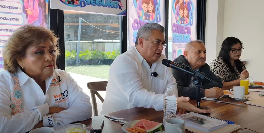 Equipo Político de la Sección 32 del SNTE presenta programa Conecta Seguro en Veracruz